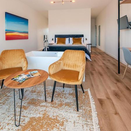 Glow Boutique Suites & Guesthouse Херманус Номер фото